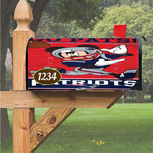 New England Patriots Disney Mickey Mouse Magnetic Mailbox Cover 18" X 21" Outdoor Decor