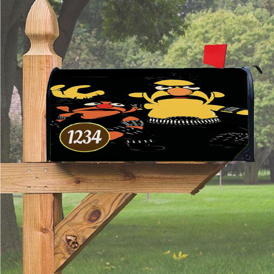 Norwegian Street Magnetic Mailbox Cover 18" X 21" Outdoor Decor