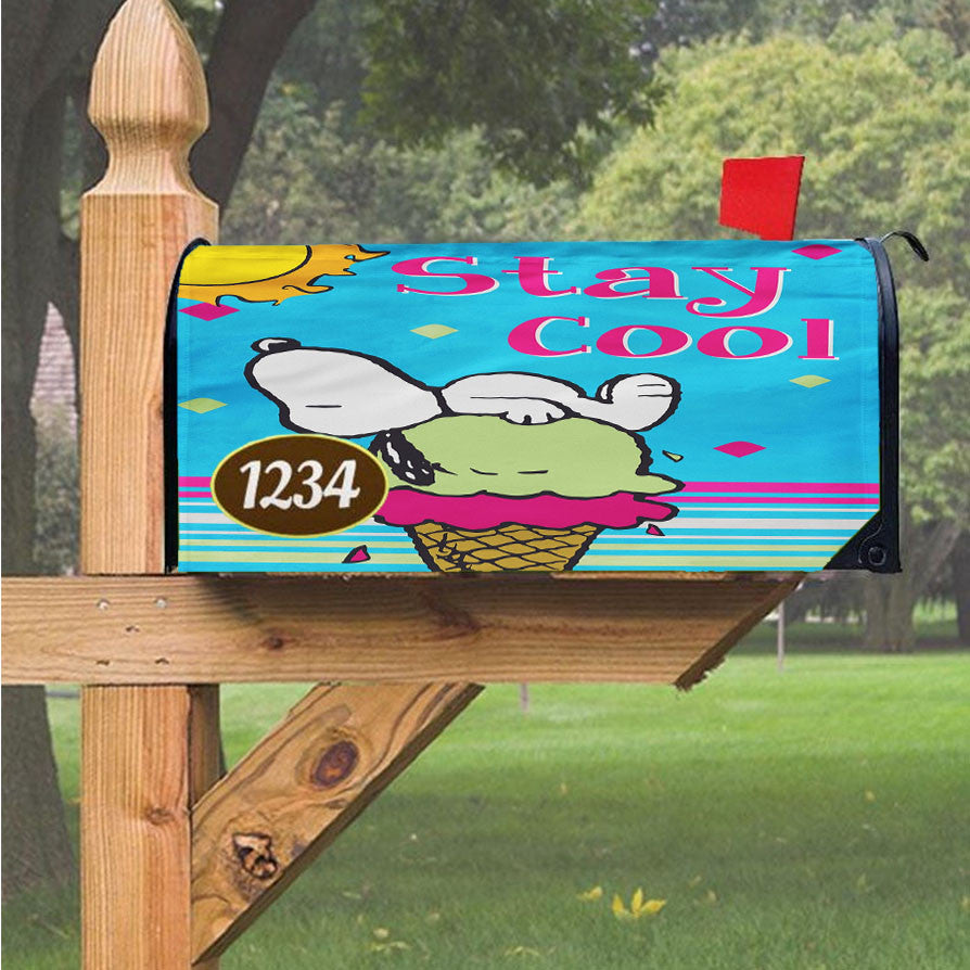 Peanuts Double Scoop Snoopy Magnetic Mailbox Cover 18" X 21" Outdoor Decor