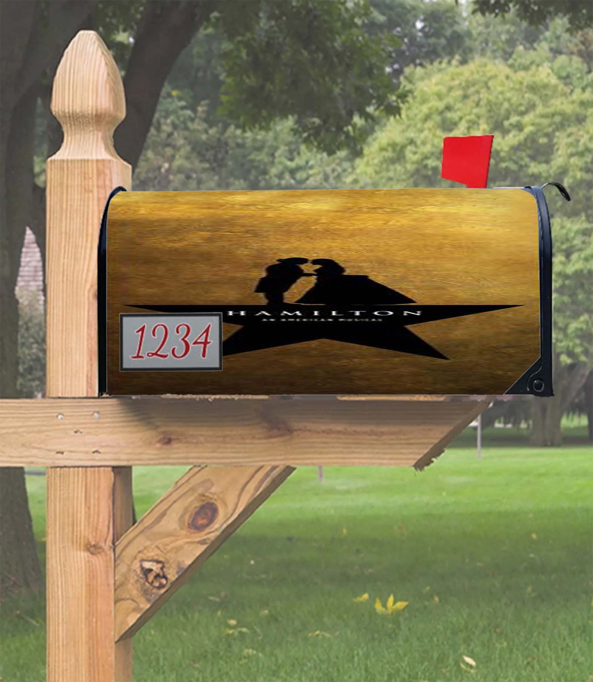 Hamilton And Eliza Kiss Musical Mailbox Cover