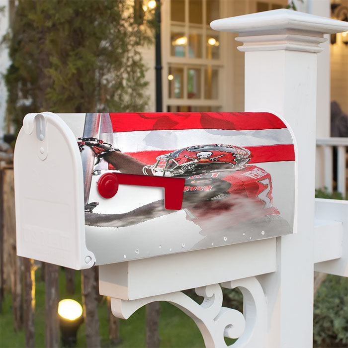 Alterraun Verner Bucs Tampa Bay Buccaneers Magnetic Mailbox Cover 18" X 21" Outdoor Decor