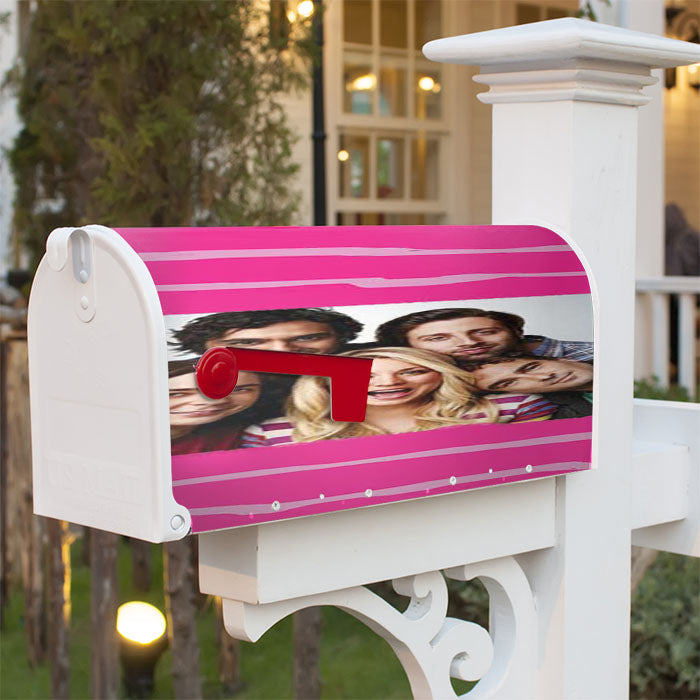 Big Bang Theory Huddle Magnetic Mailbox Cover 18" X 21" Outdoor Decor