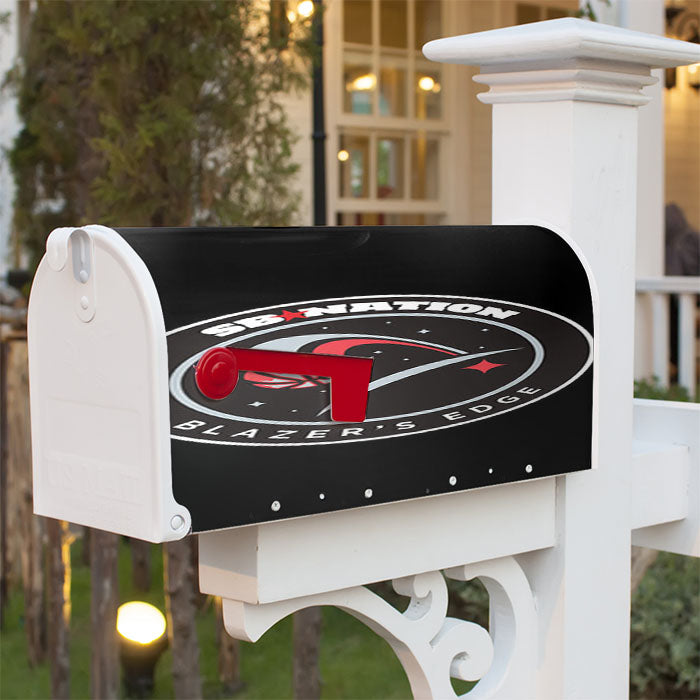 Blazers Edge Magnetic Mailbox Cover 18" X 21" Outdoor Decor