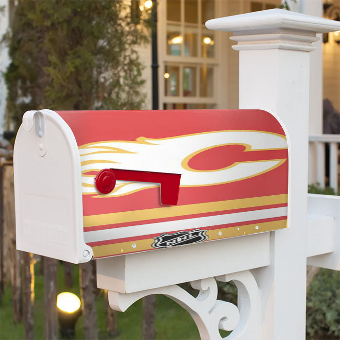 Calgary Flames Nhl Logo Magnetic Mailbox Cover 18" X 21" Outdoor Decor