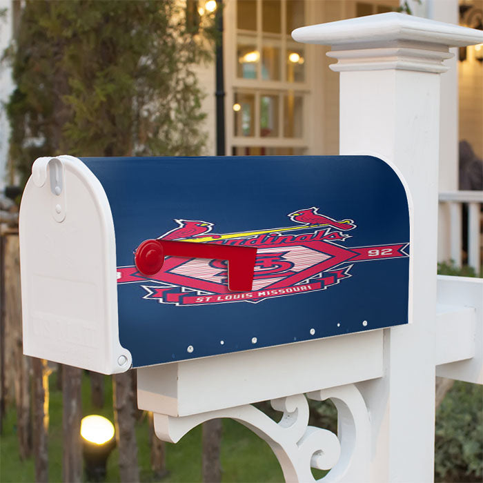 Cardinals Magnetic Mailbox Cover 18" X 21" Outdoor Decor