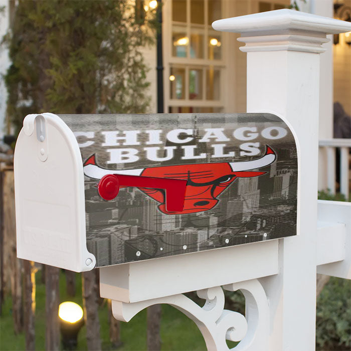 Chicago Bulls Fc Magnetic Mailbox Cover 18" X 21" Outdoor Decor