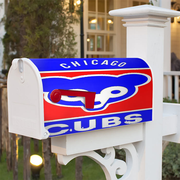 Chicago Cubs Bear 2 Magnetic Mailbox Cover 18" X 21" Outdoor Decor