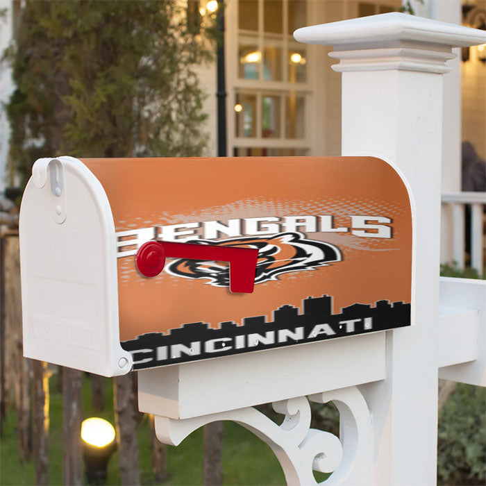 Cincinnati Bengals Logo Magnetic Mailbox Cover 18" X 21" Outdoor Decor