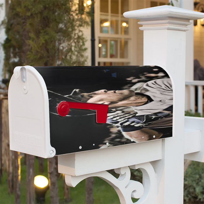 Derek Jeter New York Yankees Magnetic Mailbox Cover 18" X 21" Outdoor Decor