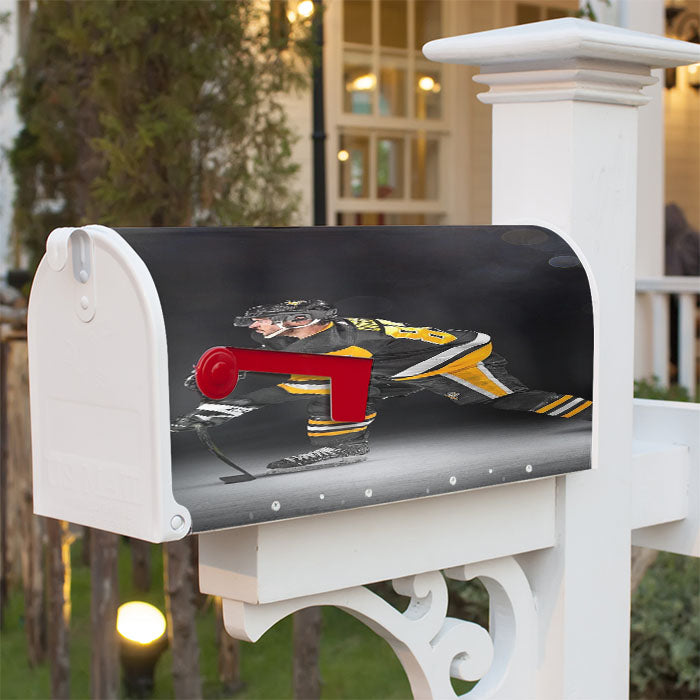 Hockey Player Nhl Magnetic Mailbox Cover 18" X 21" Outdoor Decor