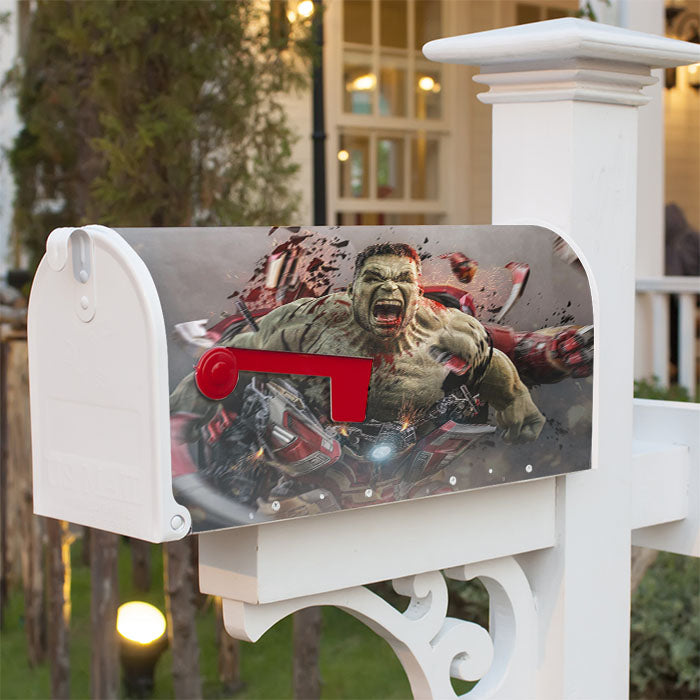 Hulk Magnetic Mailbox Cover 18" X 21" Outdoor Decor