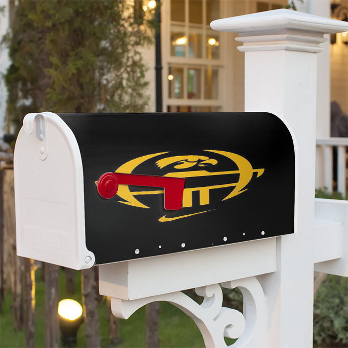 Iowa Hawkeyes 5 Magnetic Mailbox Cover 18" X 21" Outdoor Decor