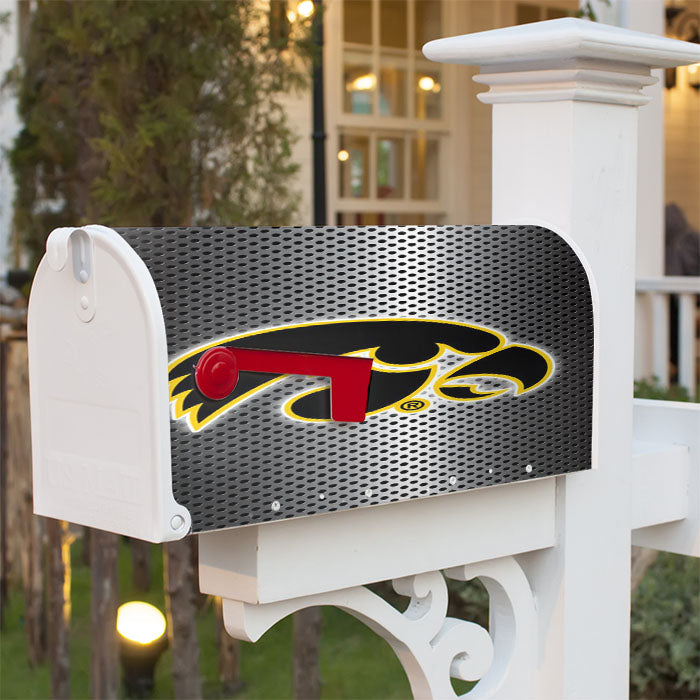 Iowa Hawkeyes New Magnetic Mailbox Cover 18" X 21" Outdoor Decor
