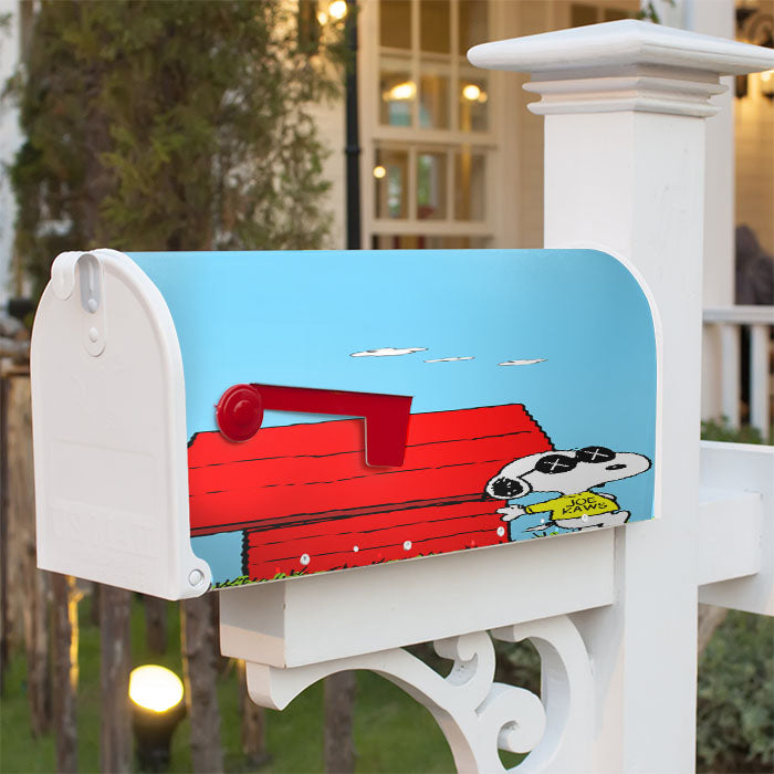 Kaws Snoopy Magnetic Mailbox Cover 18" X 21" Outdoor Decor