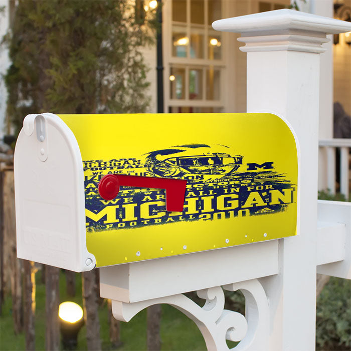 Michigan Football Doodle Font Art Magnetic Mailbox Cover 18" X 21" Outdoor Decor