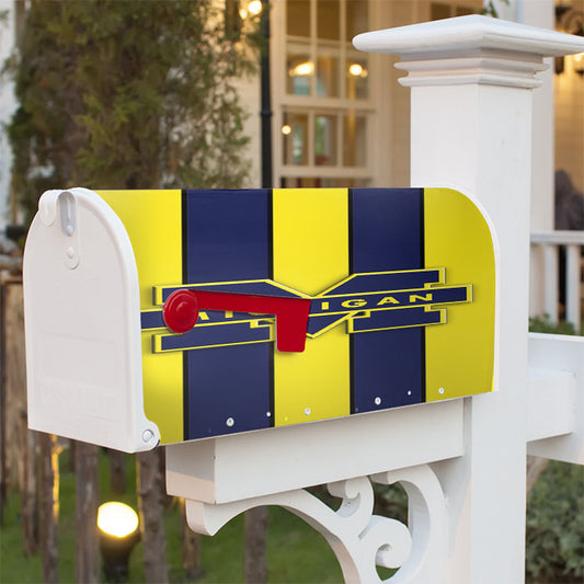 Michigan University Wolverines Stripe Logo Magnetic Mailbox Cover 18" X 21" Outdoor Decor