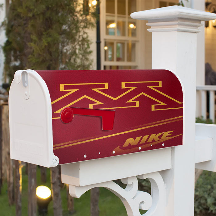 Minnesota Golden Gophers Red Logo Magnetic Mailbox Cover 18" X 21" Outdoor Decor