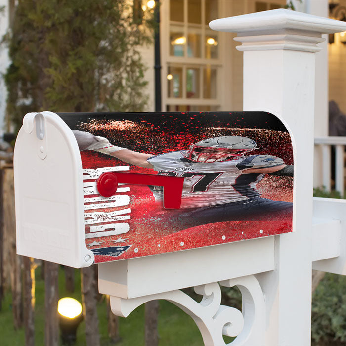 New England Patriots Rob Gronkowski 2 Magnetic Mailbox Cover 18" X 21" Outdoor Decor