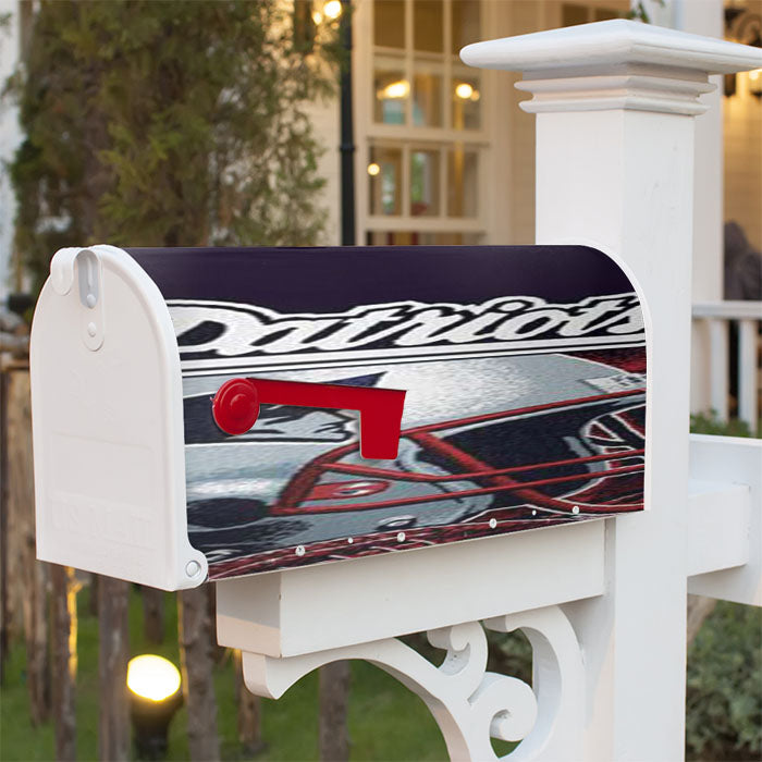 New England Patriots Rough Helmet Magnetic Mailbox Cover 18" X 21" Outdoor Decor