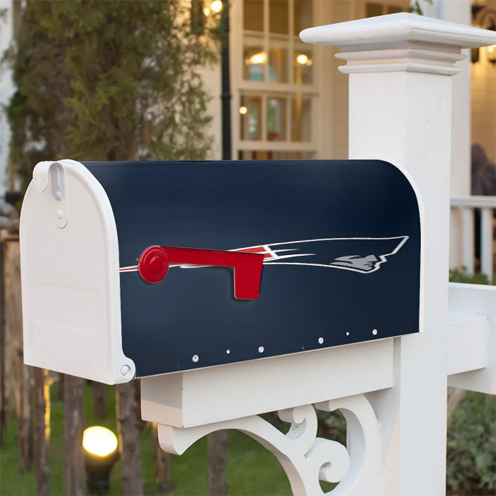 New England Patriots Simple Logo Magnetic Mailbox Cover 18" X 21" Outdoor Decor