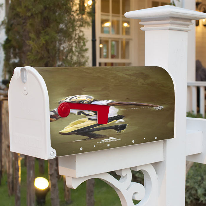 New Orleans Saints Alvin Kamara Magnetic Mailbox Cover 18" X 21" Outdoor Decor