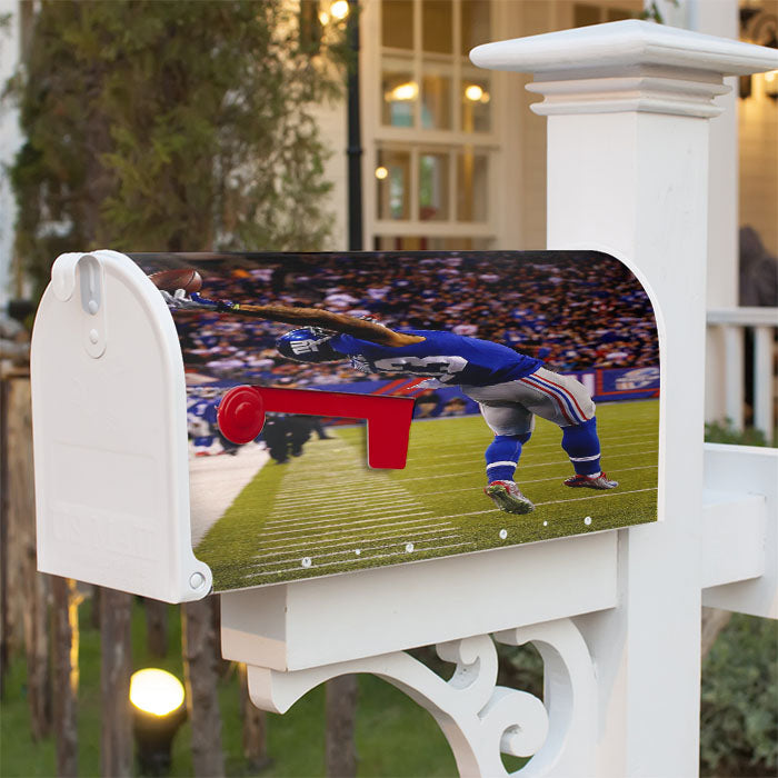 New York Giants Catch Magnetic Mailbox Cover 18" X 21" Outdoor Decor