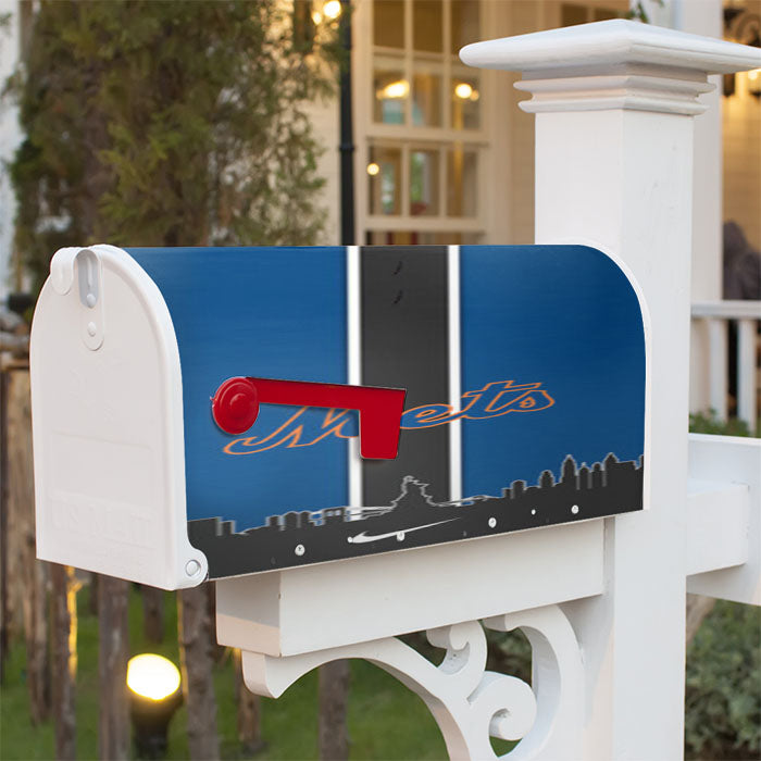 New York Mets Logo Magnetic Mailbox Cover 18" X 21" Outdoor Decor