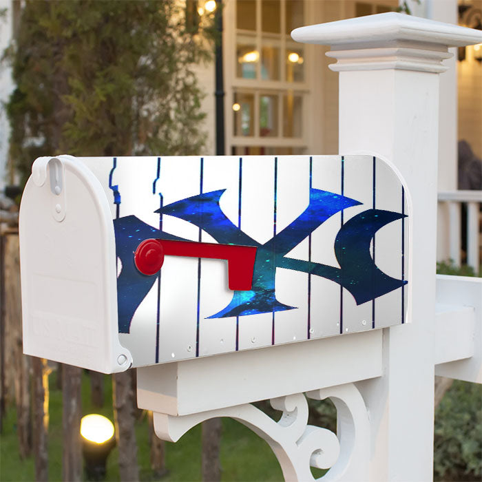 New York Yankee Mlb Magnetic Mailbox Cover 18" X 21" Outdoor Decor