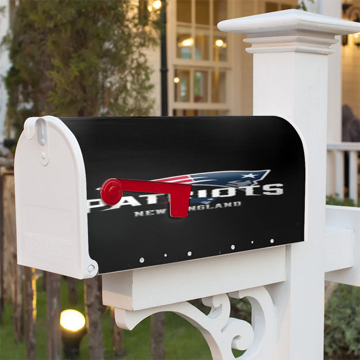 Nfl New England Patriots Magnetic Mailbox Cover 18" X 21" Outdoor Decor
