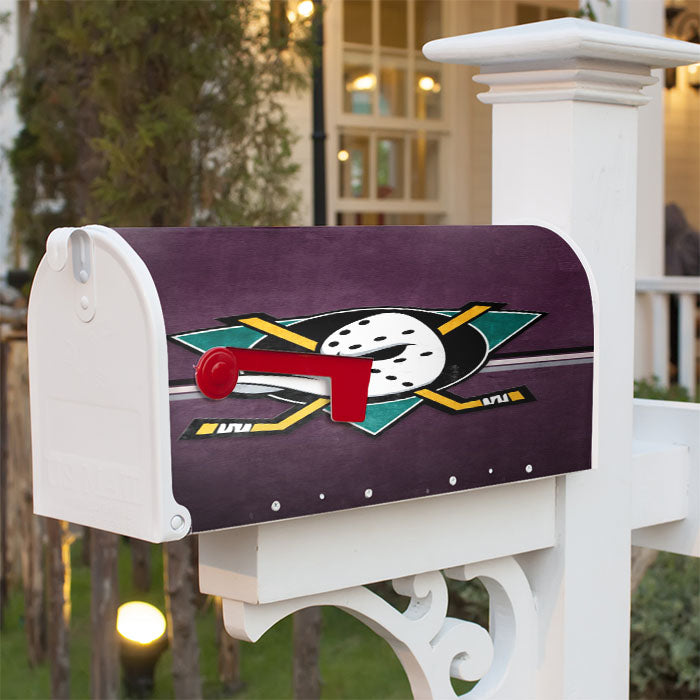 Nhl Anaheim Mighty Ducks Sport Logo Magnetic Mailbox Cover 18" X 21" Outdoor Decor