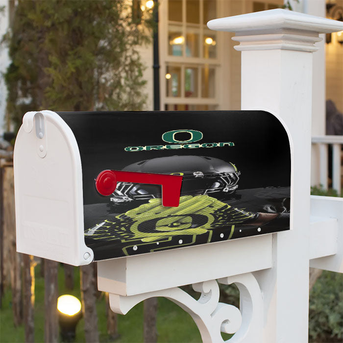 Oregon Ducks 4 Magnetic Mailbox Cover 18" X 21" Outdoor Decor