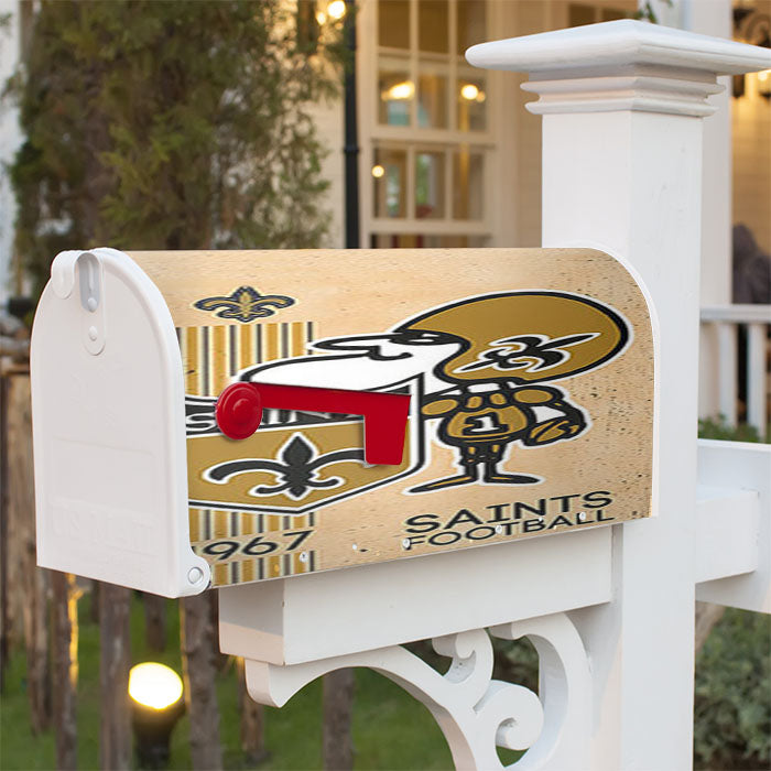 Saints Football Logo Magnetic Mailbox Cover 18" X 21" Outdoor Decor