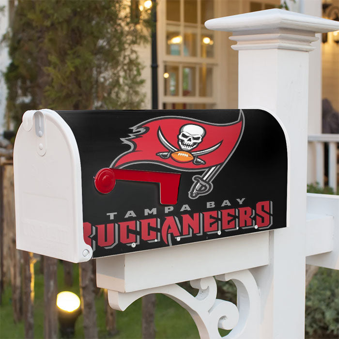 Tampa Bay Buccaneers Bucs Magnetic Mailbox Cover 18" X 21" Outdoor Decor