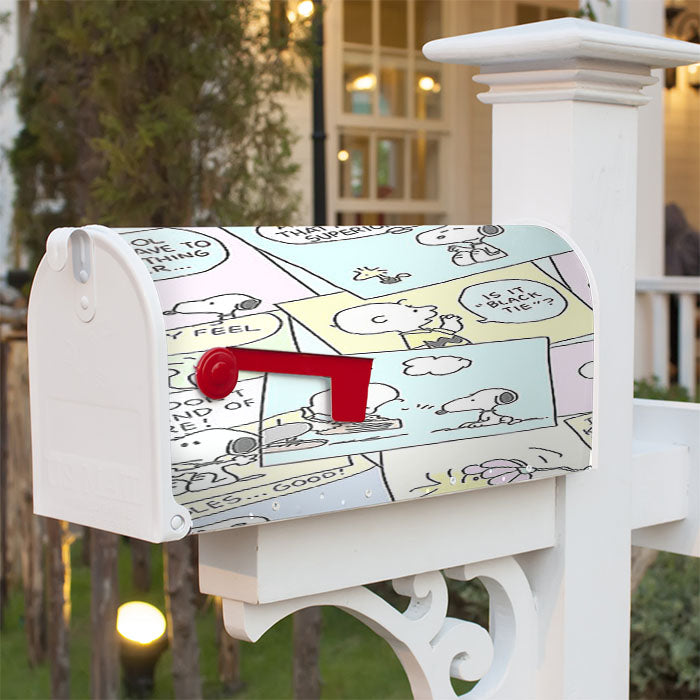 The Peanuts Comic Magnetic Mailbox Cover 18" X 21" Outdoor Decor