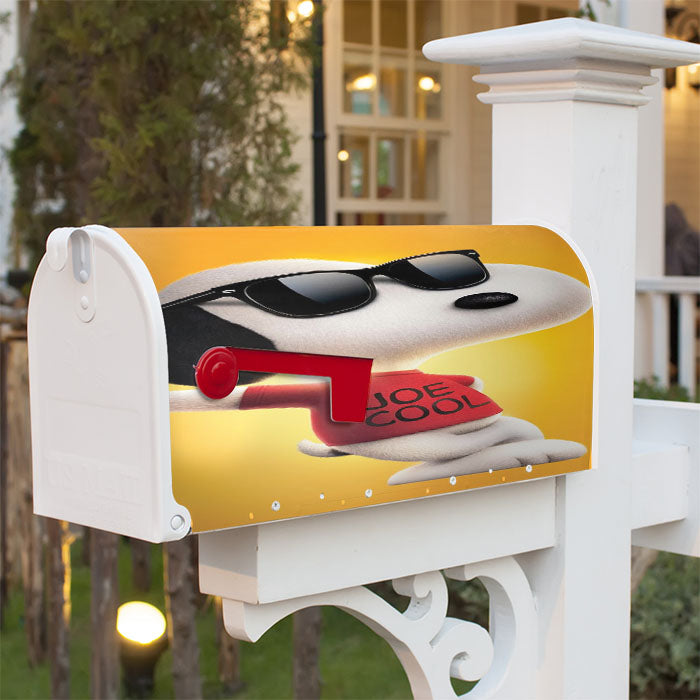 The Peanuts Movie Snoopy Joe Cool Tshirt Magnetic Mailbox Cover 18" X 21" Outdoor Decor