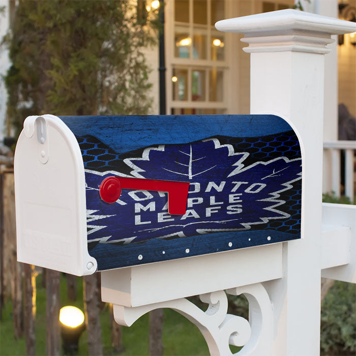 Toronto Maple Leaf Magnetic Mailbox Cover 18" X 21" Outdoor Decor
