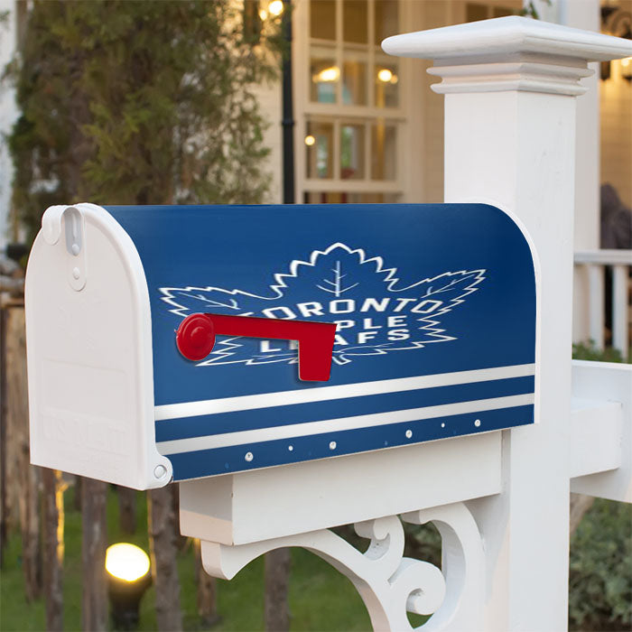 Toronto Maple Leafs Nhl Logo Magnetic Mailbox Cover 18" X 21" Outdoor Decor