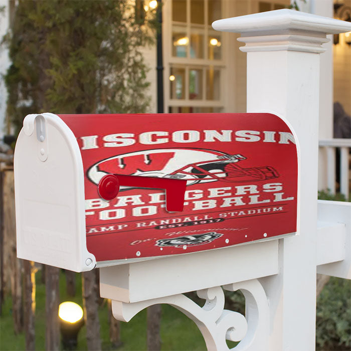 Wisconsin Badgers Champ Banner Magnetic Mailbox Cover 18" X 21" Outdoor Decor