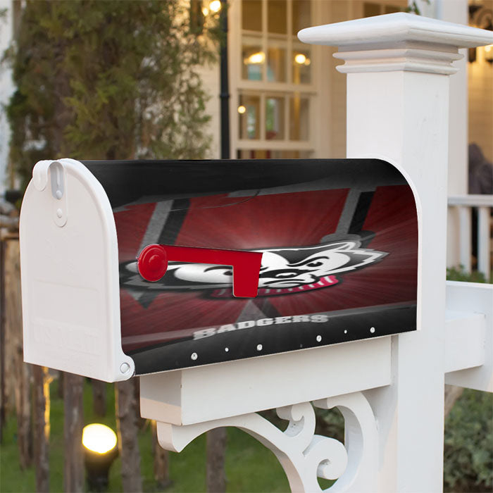 Wisconsin Badgers Logo Magnetic Mailbox Cover 18" X 21" Outdoor Decor