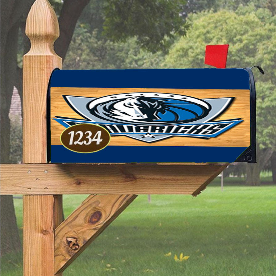 Wonder Woman Gold Logo Magnetic Mailbox Cover 18" x 21" Outdoor Decor