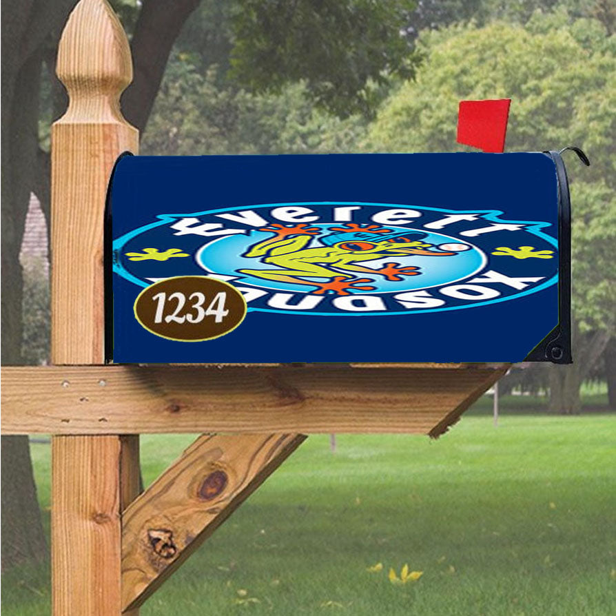 Wonder Woman Gold Logo Magnetic Mailbox Cover 18" x 21" Outdoor Decor
