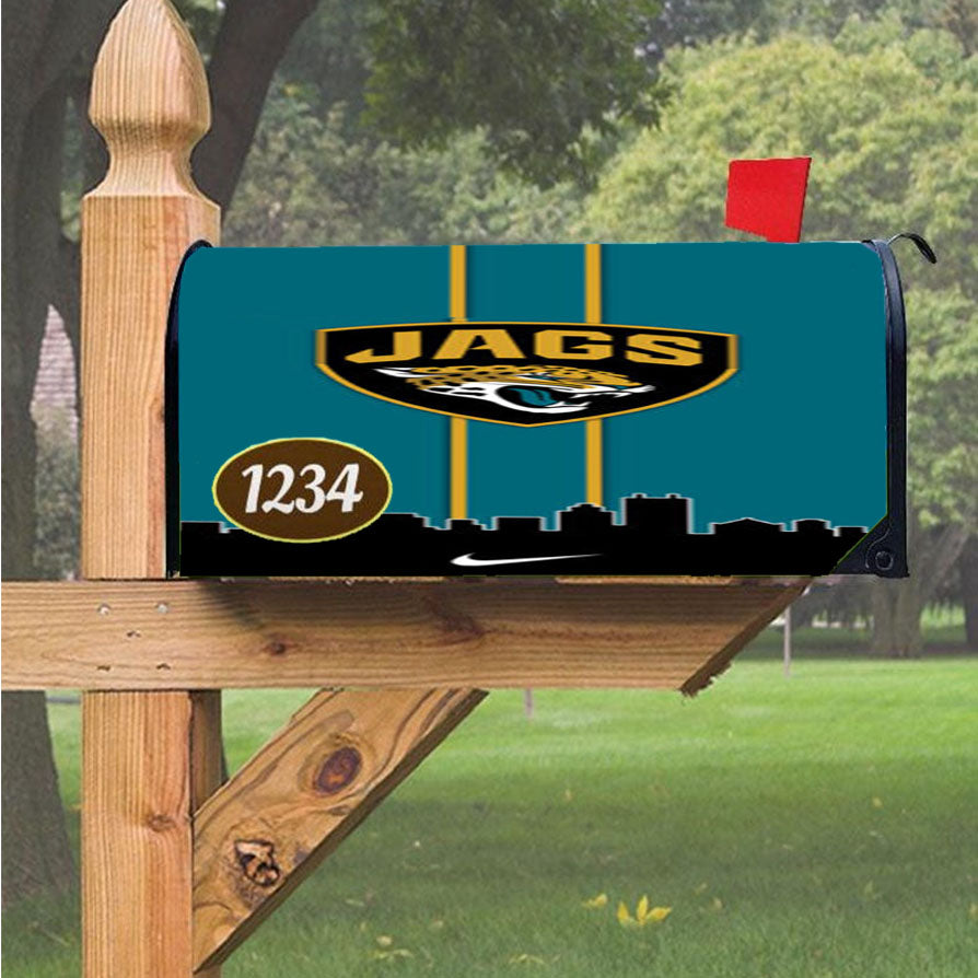 Wonder Woman Gold Logo Magnetic Mailbox Cover 18" x 21" Outdoor Decor