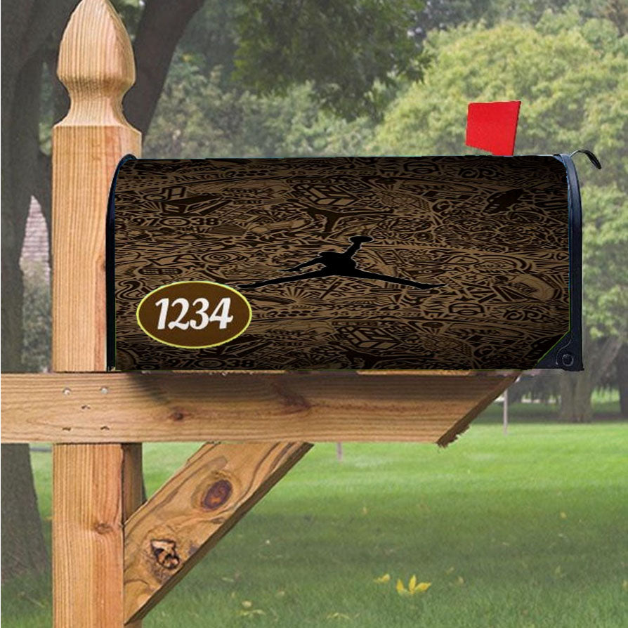 Wonder Woman Gold Logo Magnetic Mailbox Cover 18" x 21" Outdoor Decor