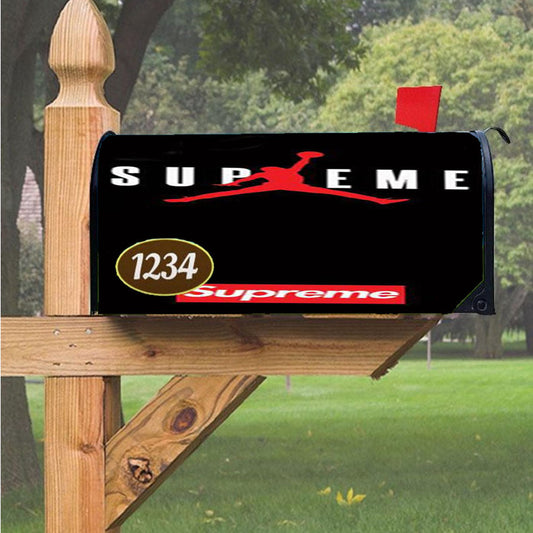 Wonder Woman Gold Logo Magnetic Mailbox Cover 18" x 21" Outdoor Decor