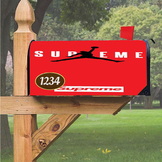 Wonder Woman Gold Logo Magnetic Mailbox Cover 18" x 21" Outdoor Decor