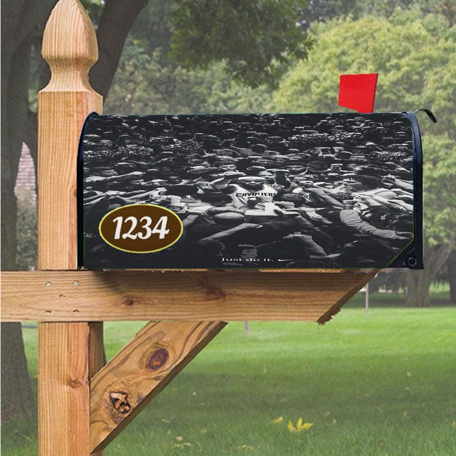 Wonder Woman Gold Logo Magnetic Mailbox Cover 18" x 21" Outdoor Decor