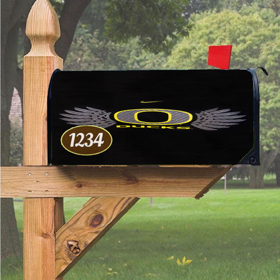 Wonder Woman Gold Logo Magnetic Mailbox Cover 18" x 21" Outdoor Decor