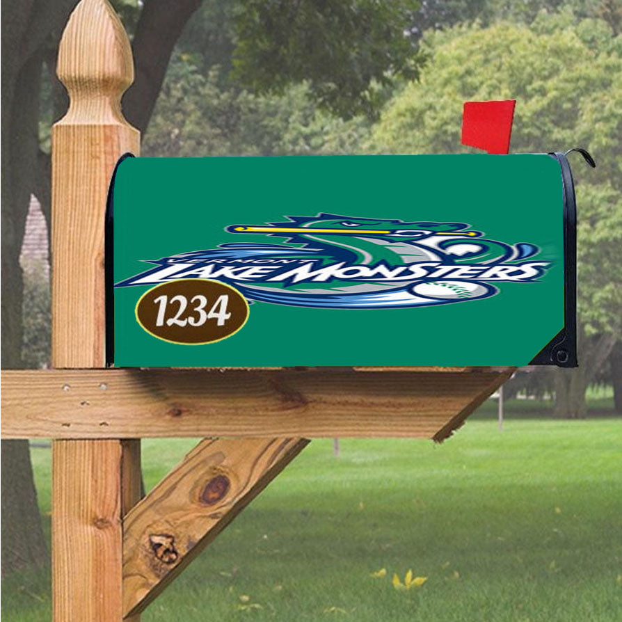 Wonder Woman Gold Logo Magnetic Mailbox Cover 18" x 21" Outdoor Decor
