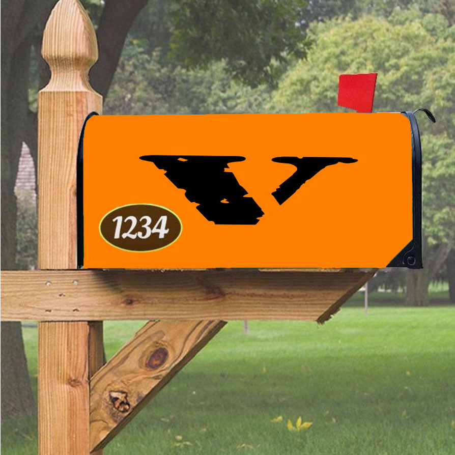 Wonder Woman Gold Logo Magnetic Mailbox Cover 18" x 21" Outdoor Decor