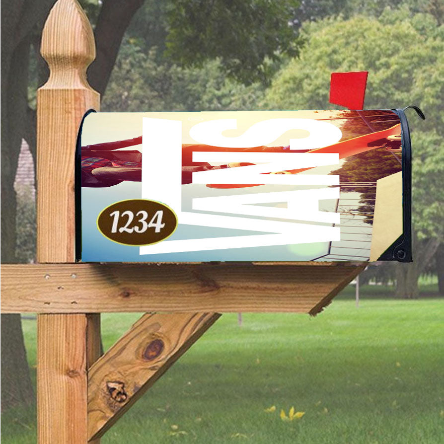 Wonder Woman Gold Logo Magnetic Mailbox Cover 18" x 21" Outdoor Decor